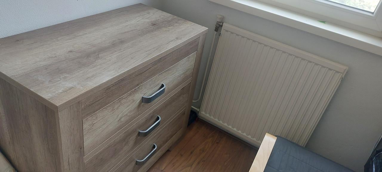 Ledikant, commode