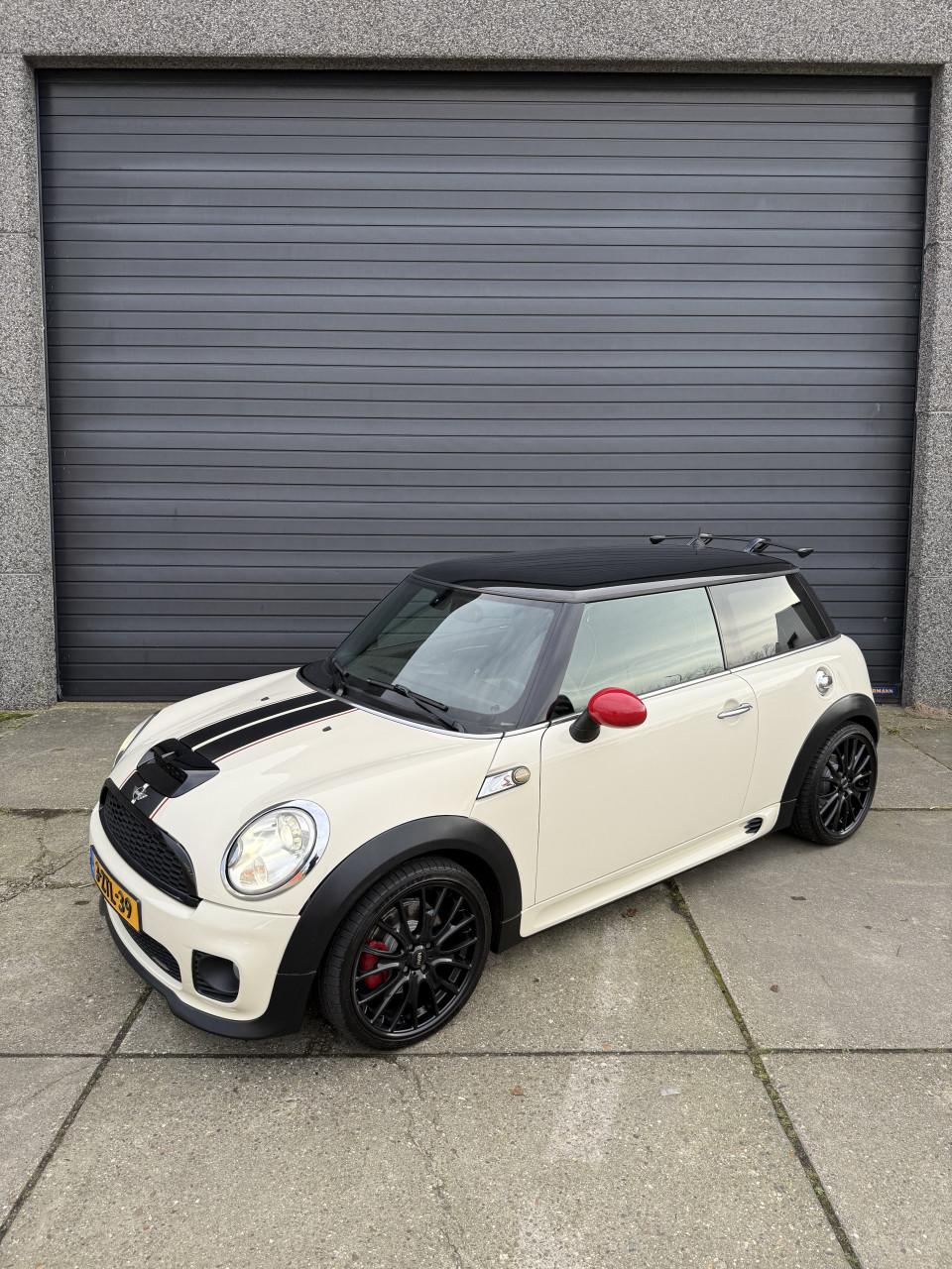Mini Cooper S 1.6 John Cooper Works 168DKM 2008