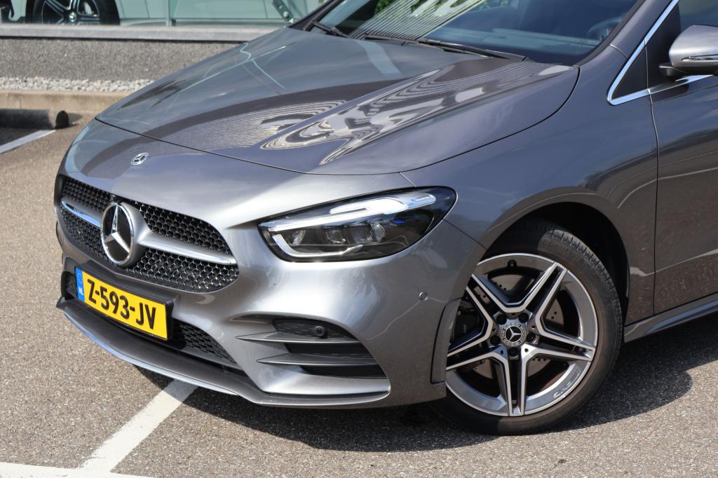 Mercedes-Benz B-Klasse 250 e amg line l panoramadak l 360 camera i head-up 