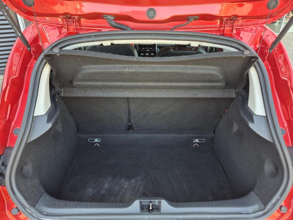 Renault Clio tce 90 expression airco, bluetooth, navigatie, cruise control,