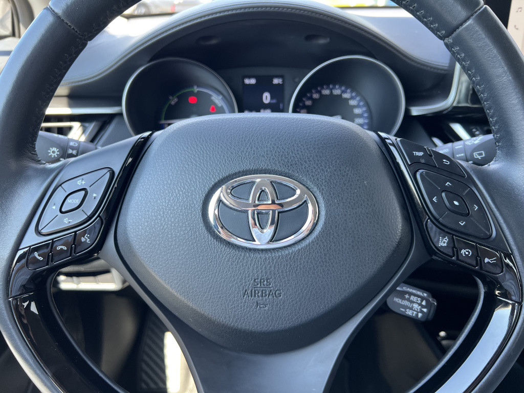 Toyota C-hr 1.8 hybrid dynamic