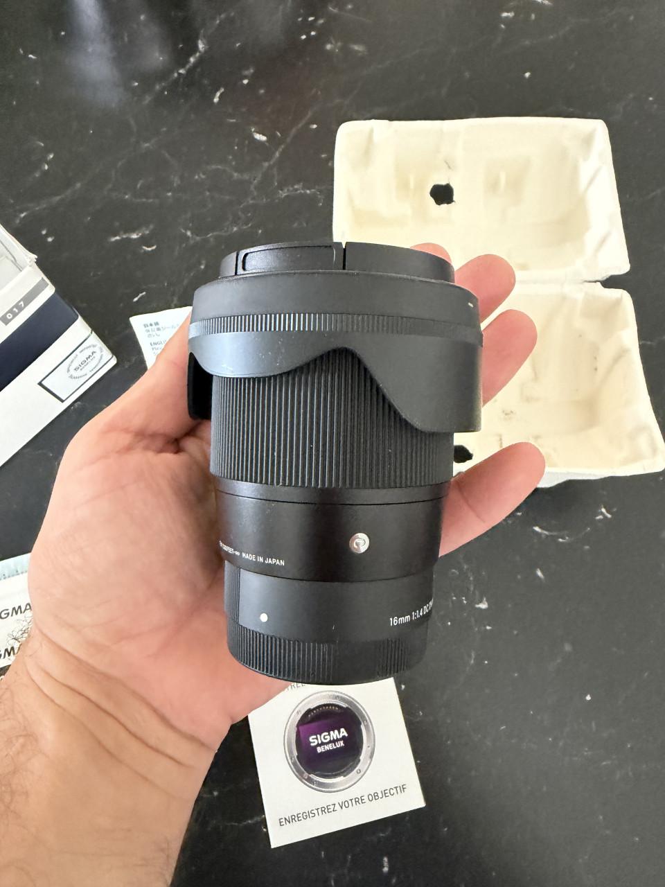Sigma 16mm f/1.4 DC DN (Sony E-mount)