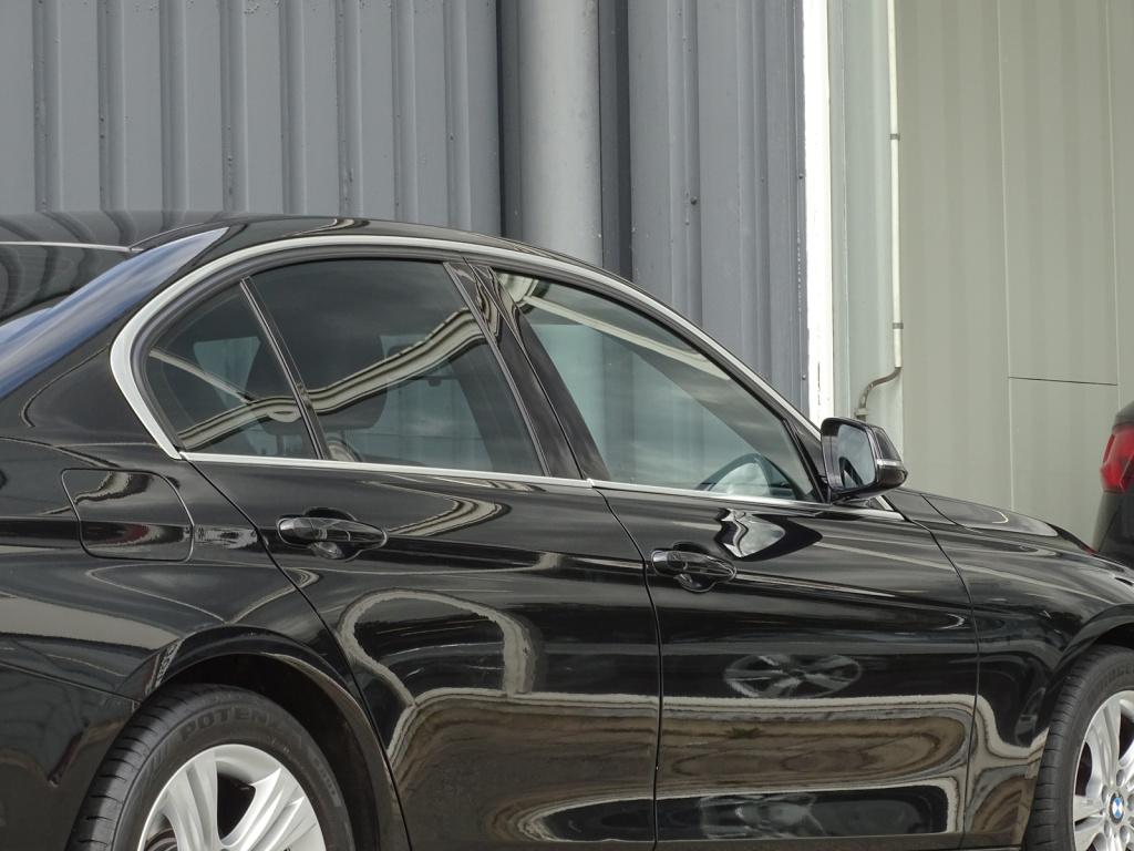 BMW 3-serie 316i upgrade edition automaat | leder | schuif-/kanteldank | xe