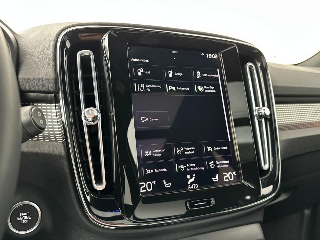 Volvo XC40 t4 211pk recharge r-design| adap.cruise| pano| camera| stoel