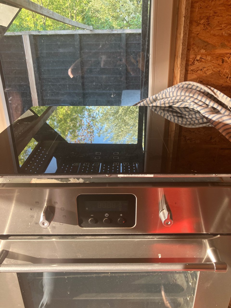 Inductiekookplaat elektrisch oven afzuigkap