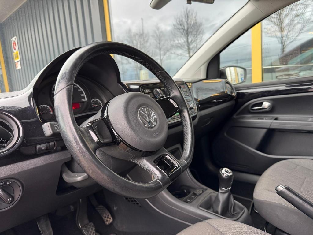 Volkswagen UP! 1.0 - stoelverwarming