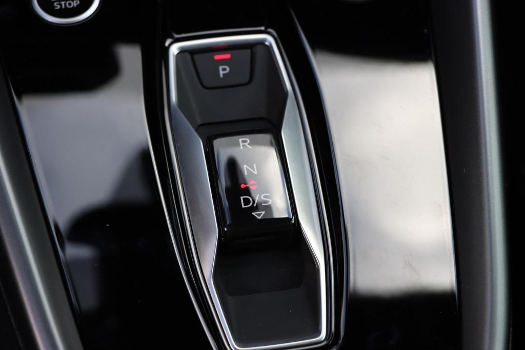 Audi A3 sportback 35 tfsi advanced edition 150pk s-tronic | carplay | camer