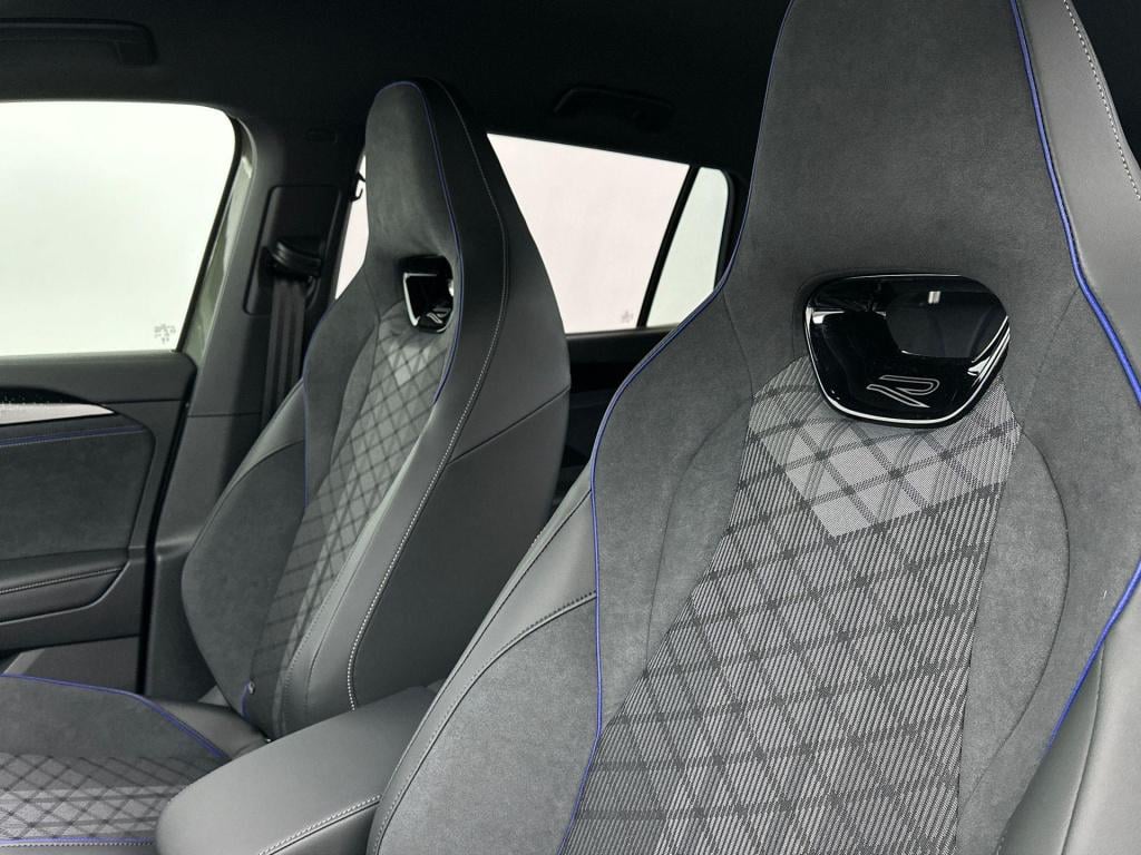 Volkswagen Tayron r-line edition 1.5 ehybrid 150 kw / 204 pk suv 6 v
