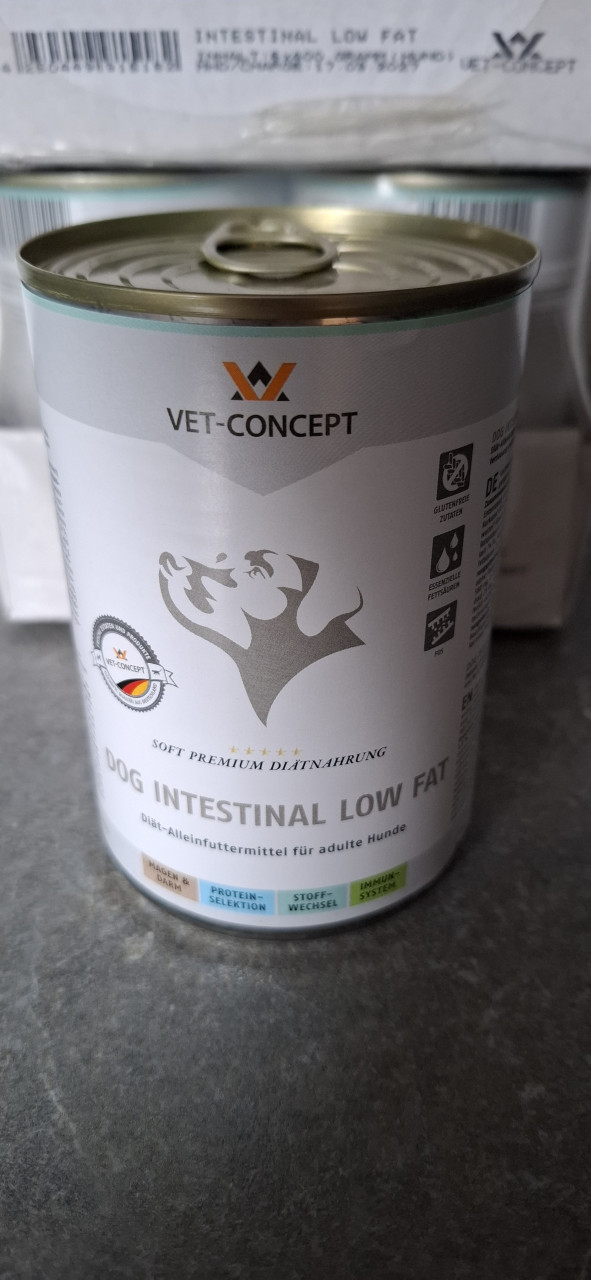 Vet concept natvoer en brokken