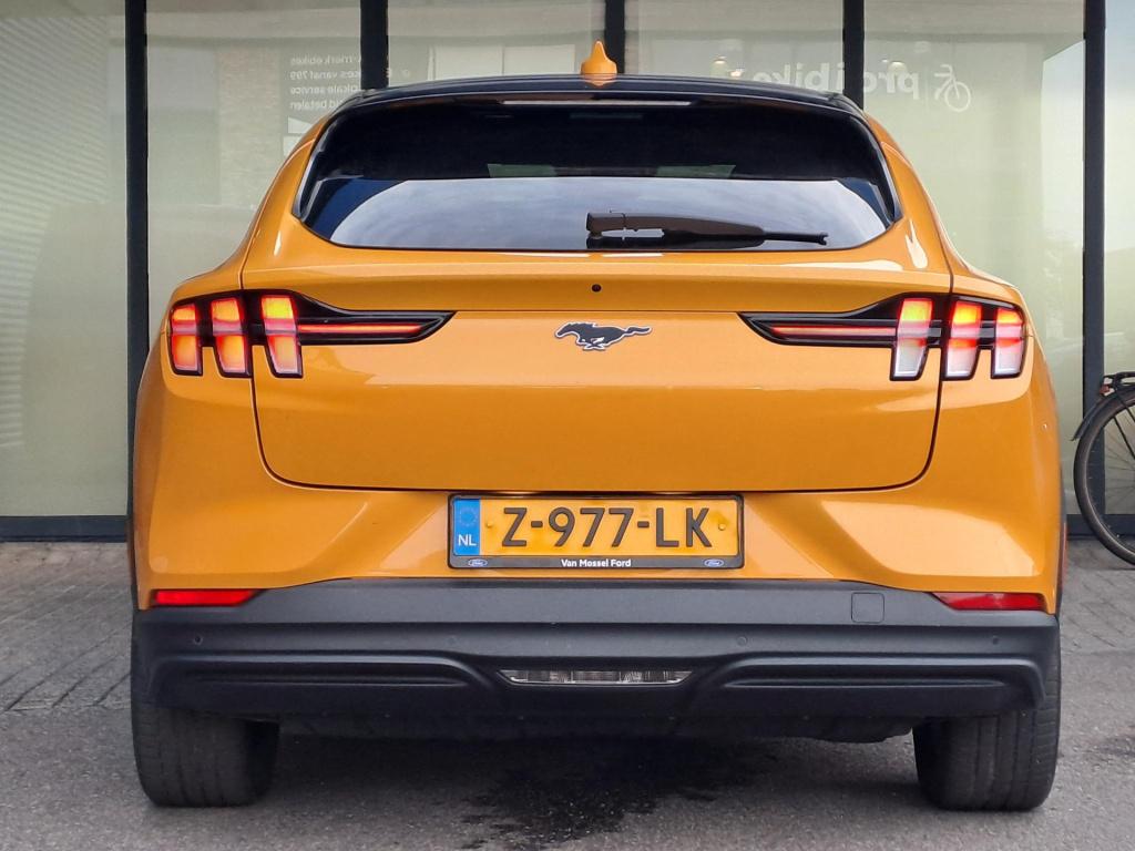 Ford Mustang Mach-e extended rwd 98 kwh | apple carplay & android auto | 36