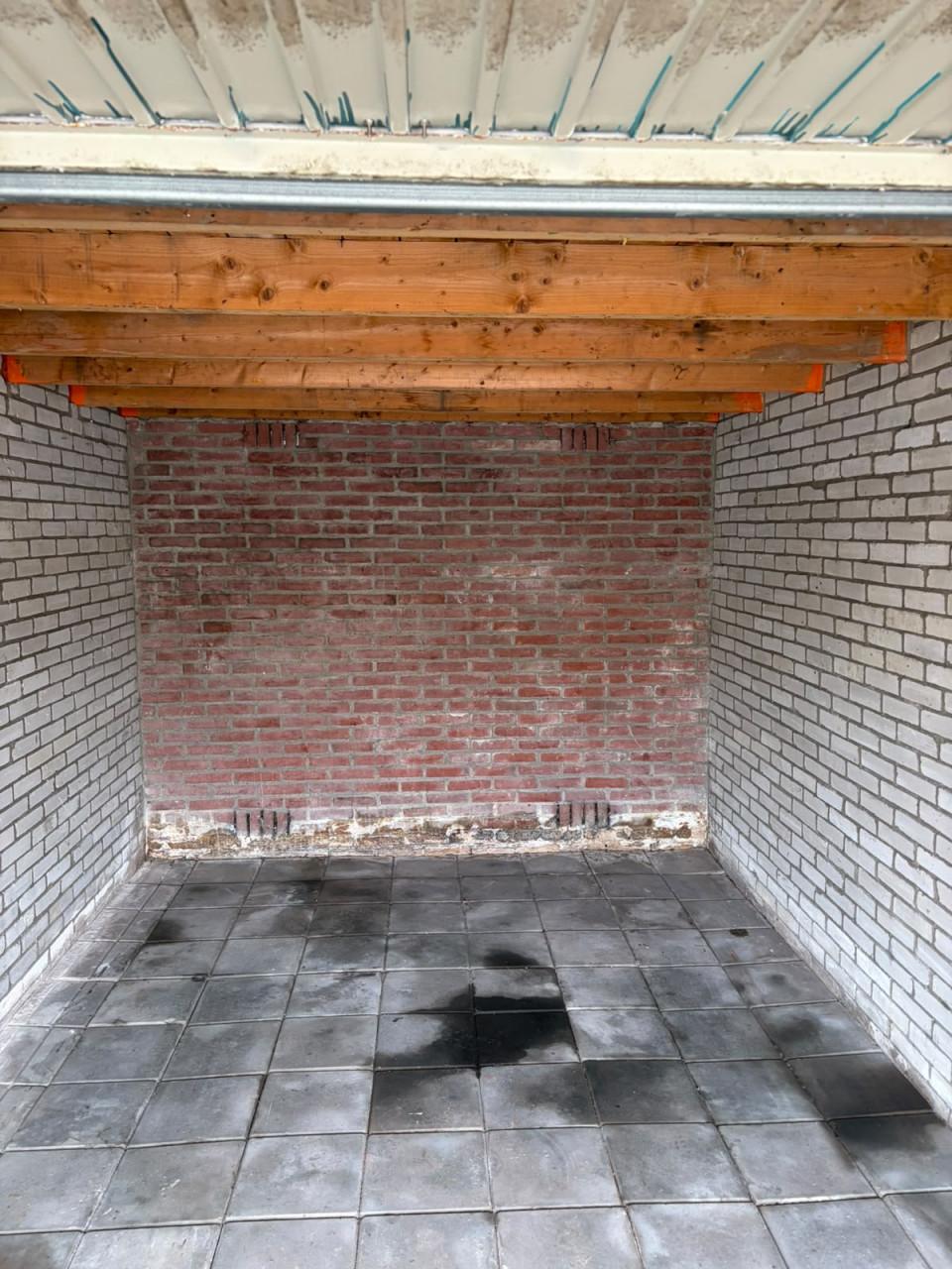 Garagebox te huur/te koop – Paauwenburg, Vlissingen € 135,- per maand