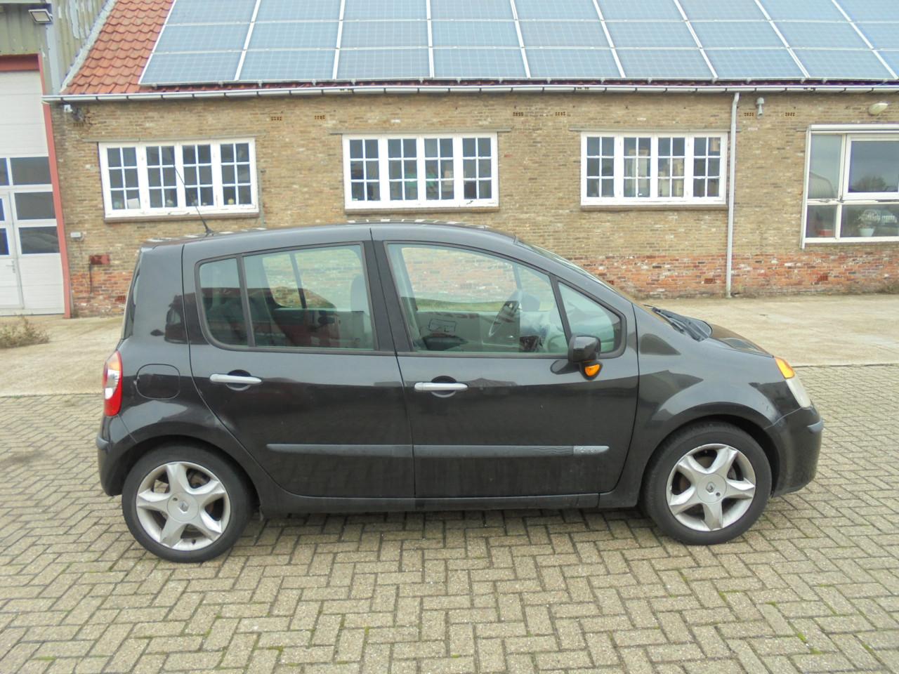 Modus ZO MEENEMEN € 695 in goede conditie APK t/m Mei 2026