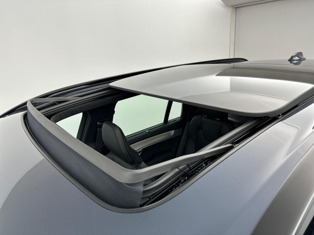 Volvo XC90 t8 awd gt ultra black edition executive