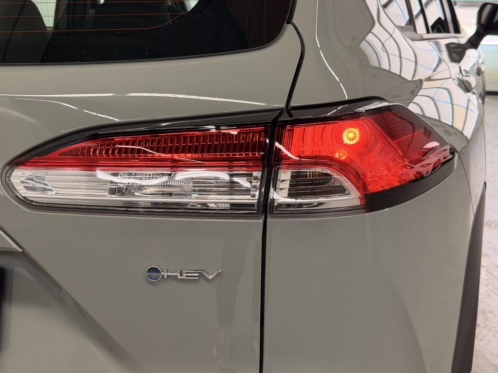 Toyota Corolla Cross hybrid 140 active