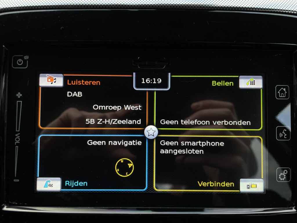 Suzuki Vitara automaat 1.5 hybrid style/ panoramadak