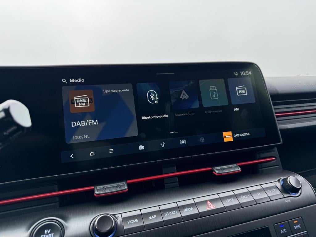 Hyundai Kona electric n line business 65.4 kwh