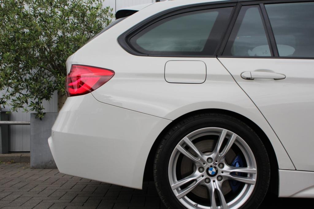 BMW 3-serie touring 318i m sport edition aut. - navi groot - adap led - pdc