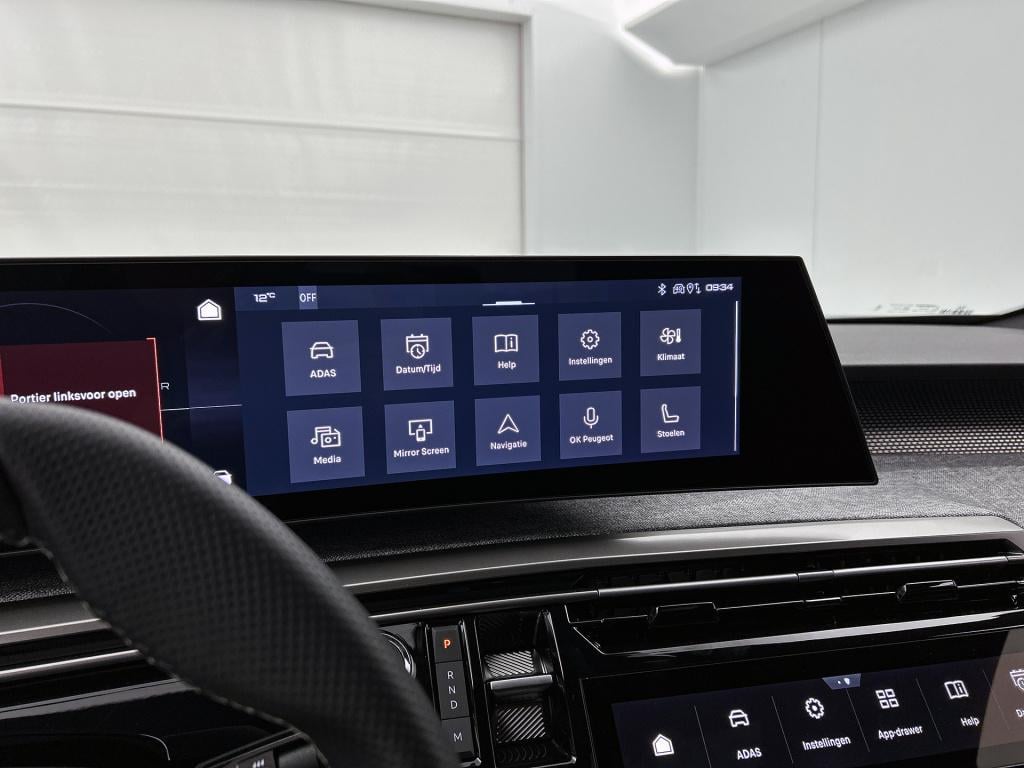 Peugeot 5008 hybrid 145 pk automaat gt | panoramadak | agr stoelen | trekha