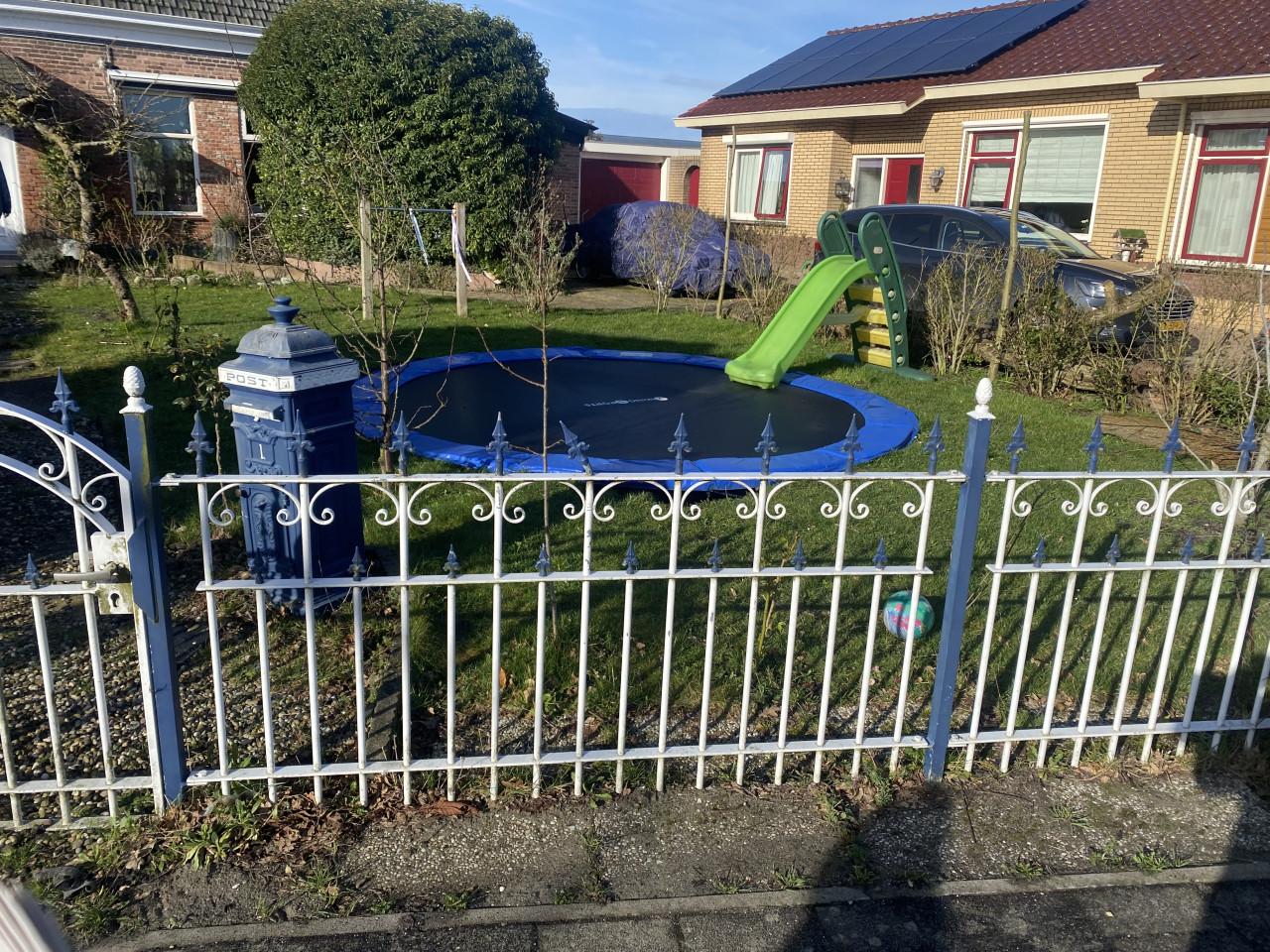 Smeedijzeren sierhek 10 meter met poort