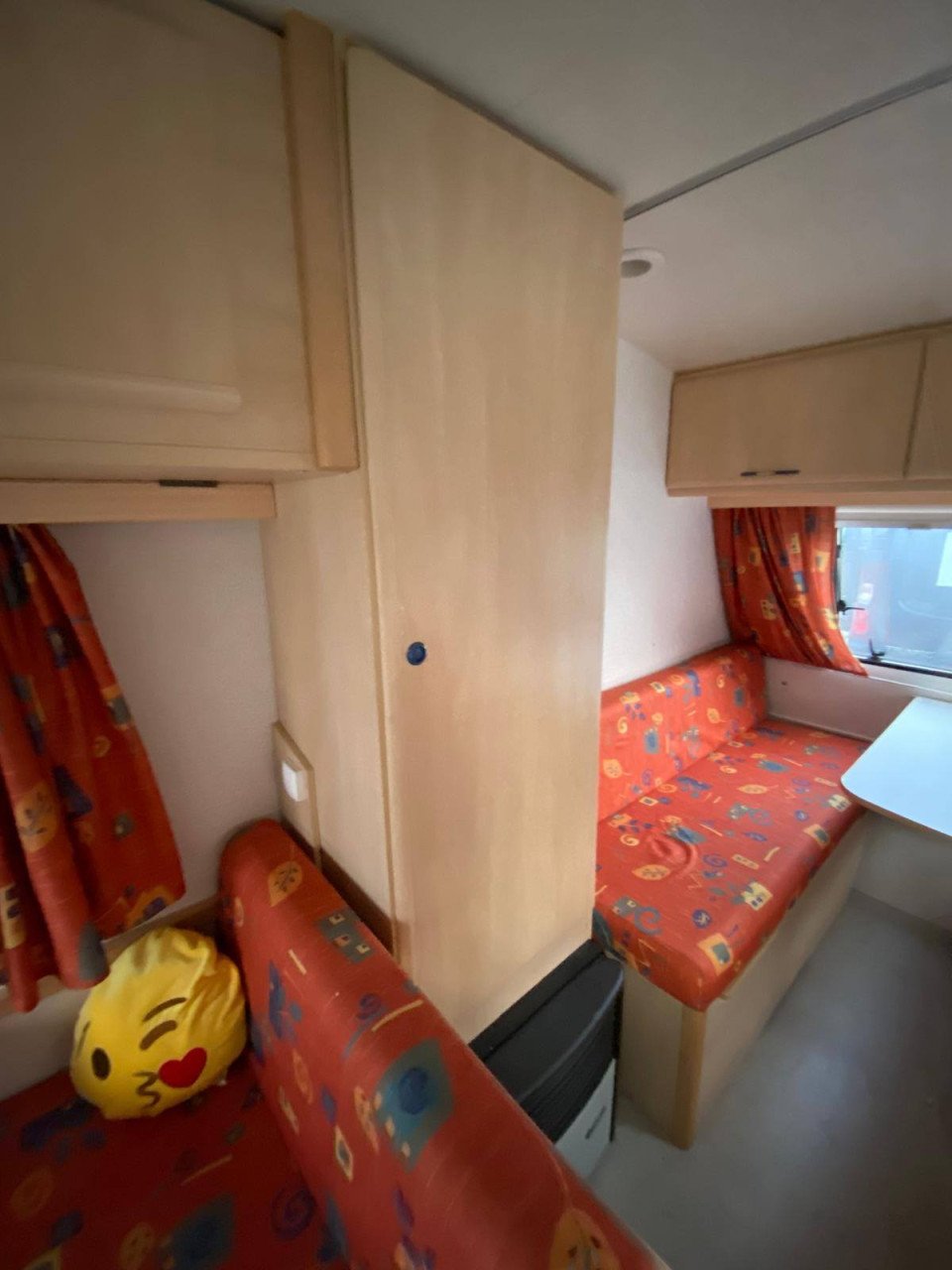 Caravelair (2001) met voortent