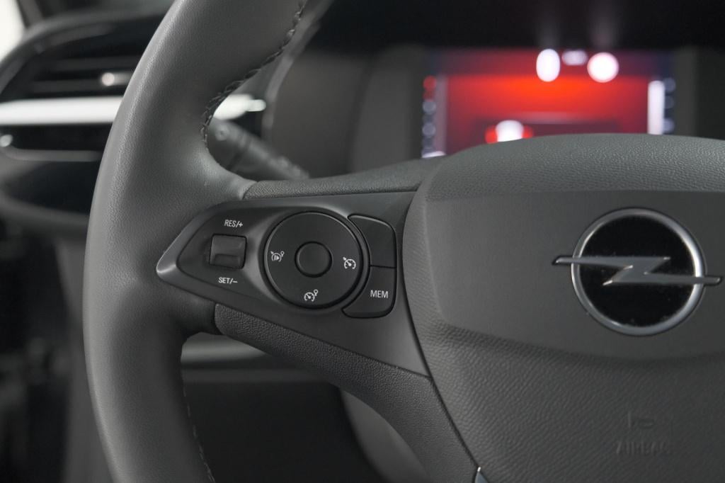 Opel Corsa turbo 100 gs | camera | dodehoekdetectie | navigatie | apple car