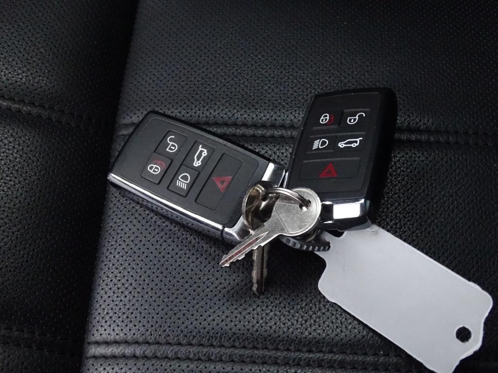 Land Rover Range Rover 1.5 p300e awd r-dynamic s | 360 camera | afn. trekha