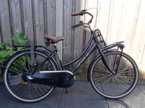 🚲 Cortina U4 Transport Meisjesfiets – 26 inch | Zwart