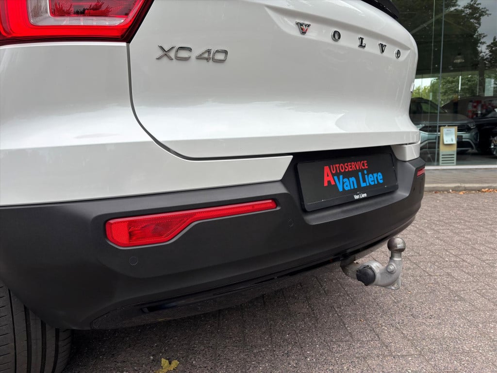 Volvo XC40 1.5 t4 211pk r-design|trekhaak|carplay|navi|21