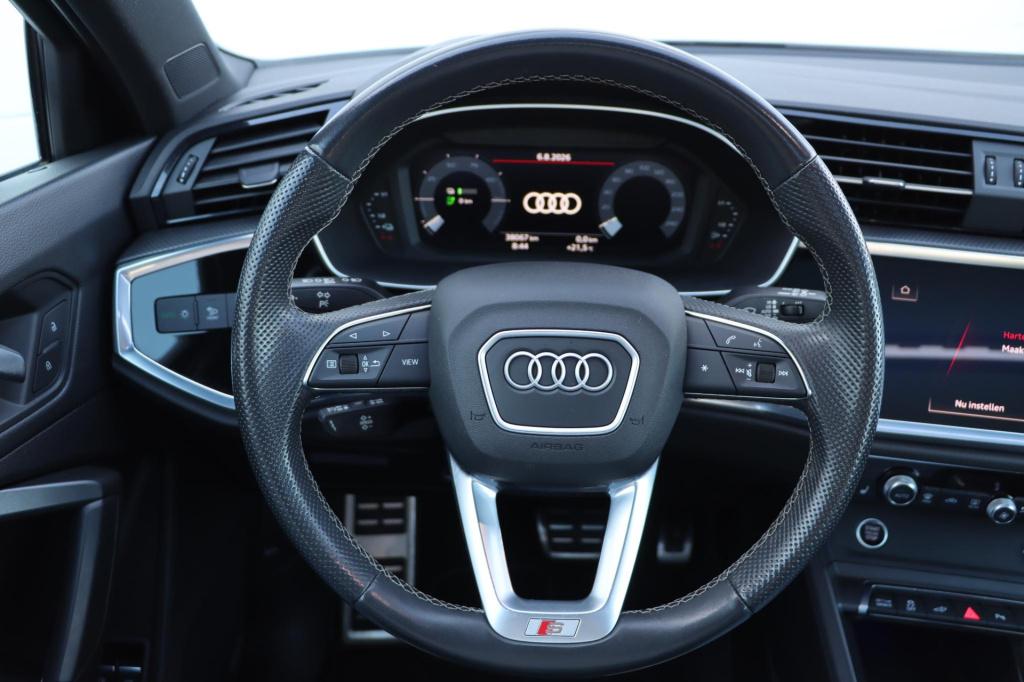 Audi Q3 45 tfsi e s edition 245pk s tronic
