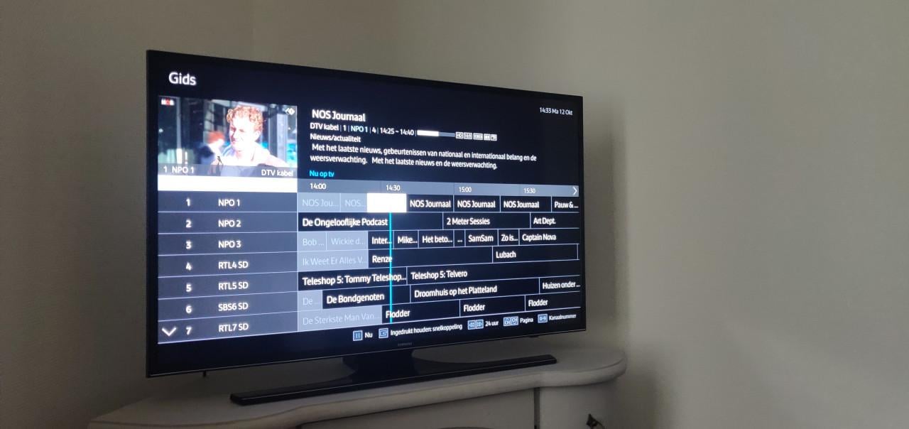 Samsung 40 Inch (102 cm) Smart TV, type UE40JU6445W