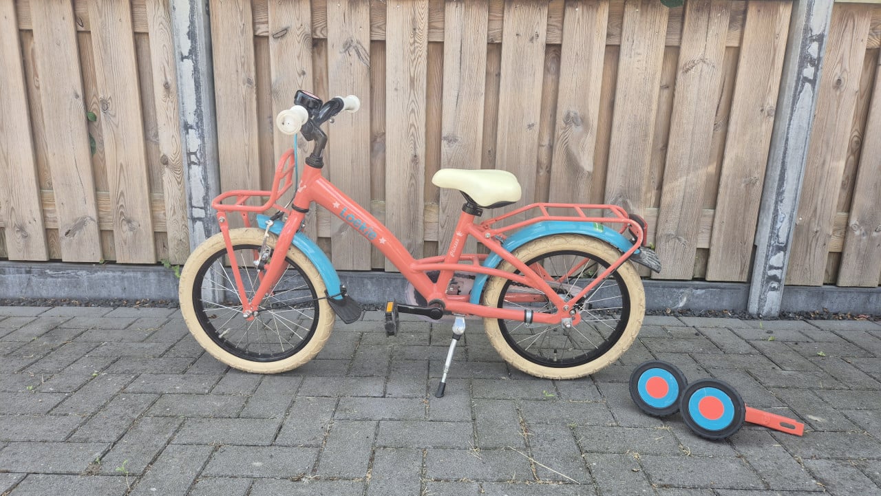 Loekie Prinses 16 Inch