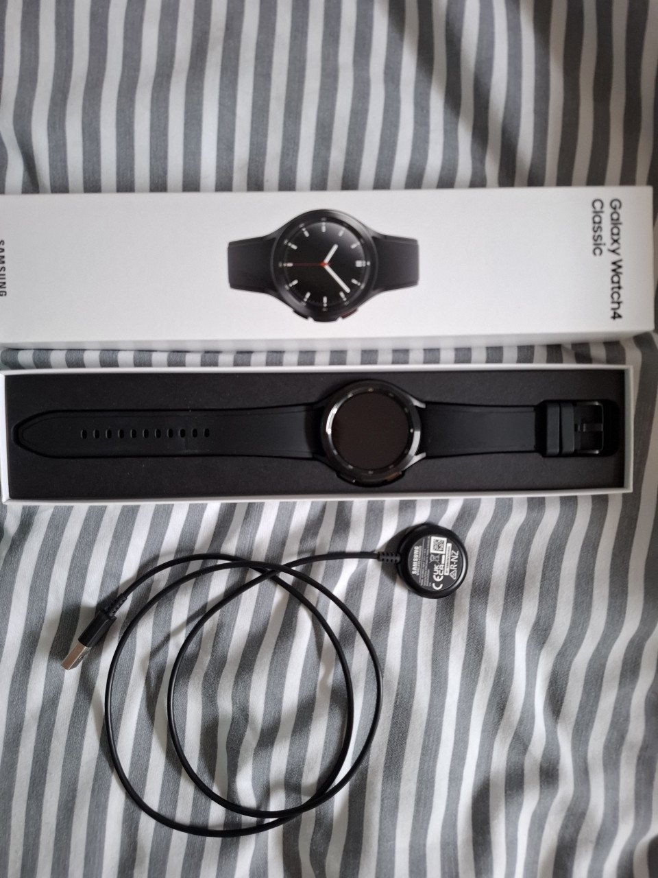 Sumsung watch 4 classic zwart