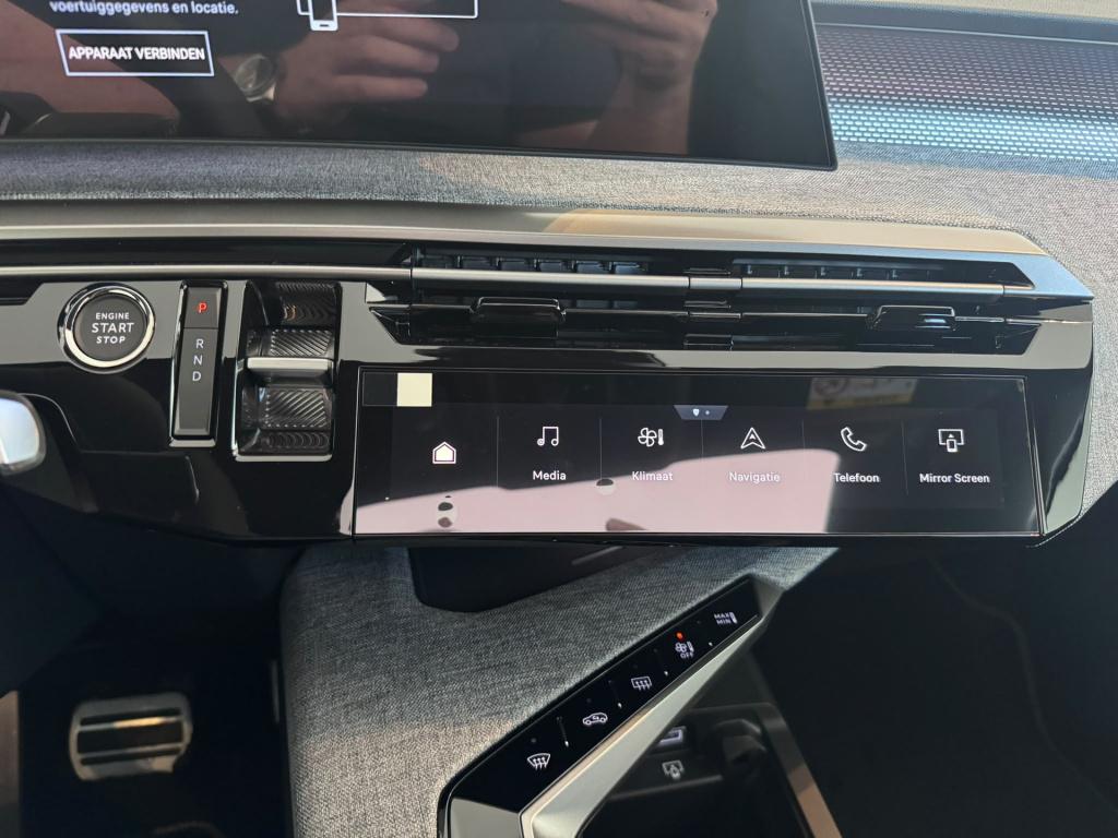Peugeot E-3008 gt 73 kwh