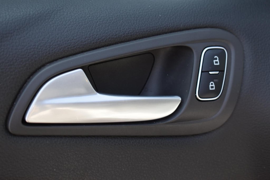 Ford C-max 1.0 titanium | cruise control | trekhaak | parkeersensoren v + a