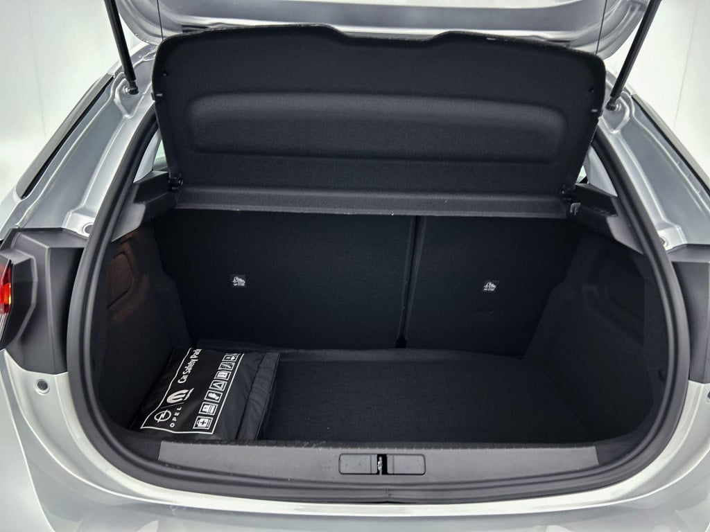 Opel Corsa 1.2 edition 75pk | | € 3.500 van mossel voorraadvoordeel | |