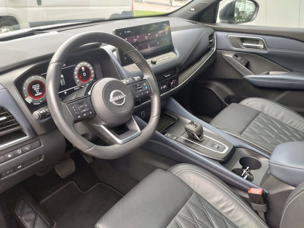 Nissan Qashqai 1.3 mhev x tekna +|verkocht