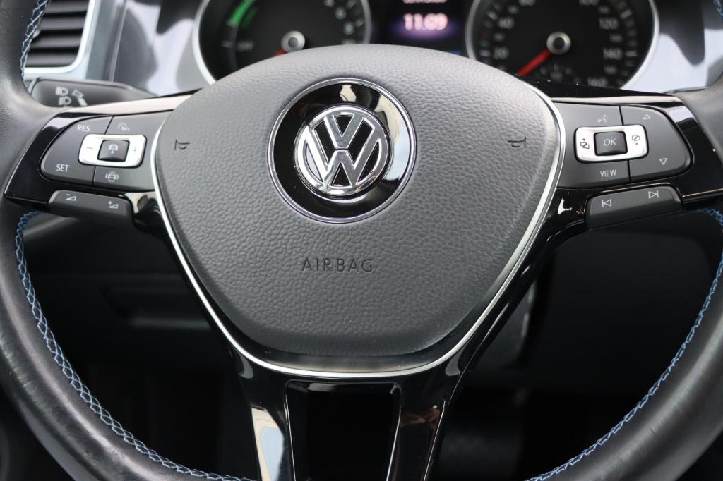 Volkswagen E-golf e-edition | soh 94,3% | navigatie | parkeersensoren | dri