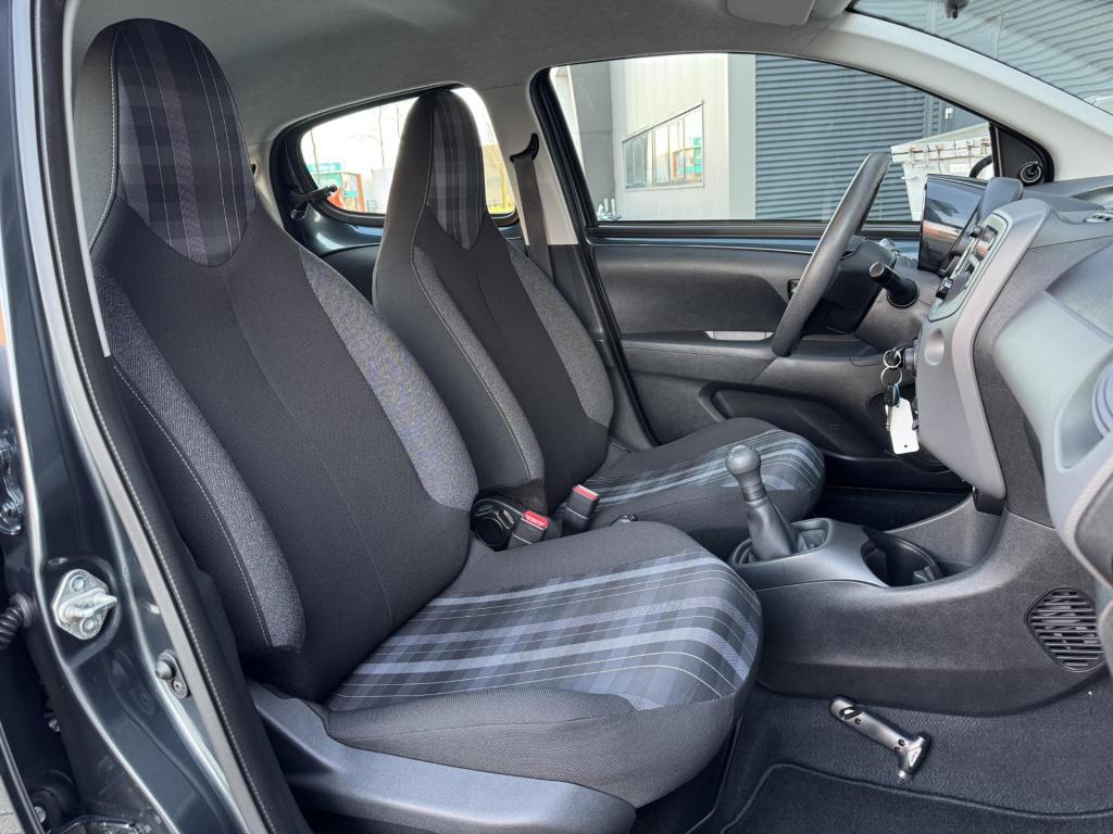 Peugeot 108 1.0 e-vti active premium pack, nl-auto!