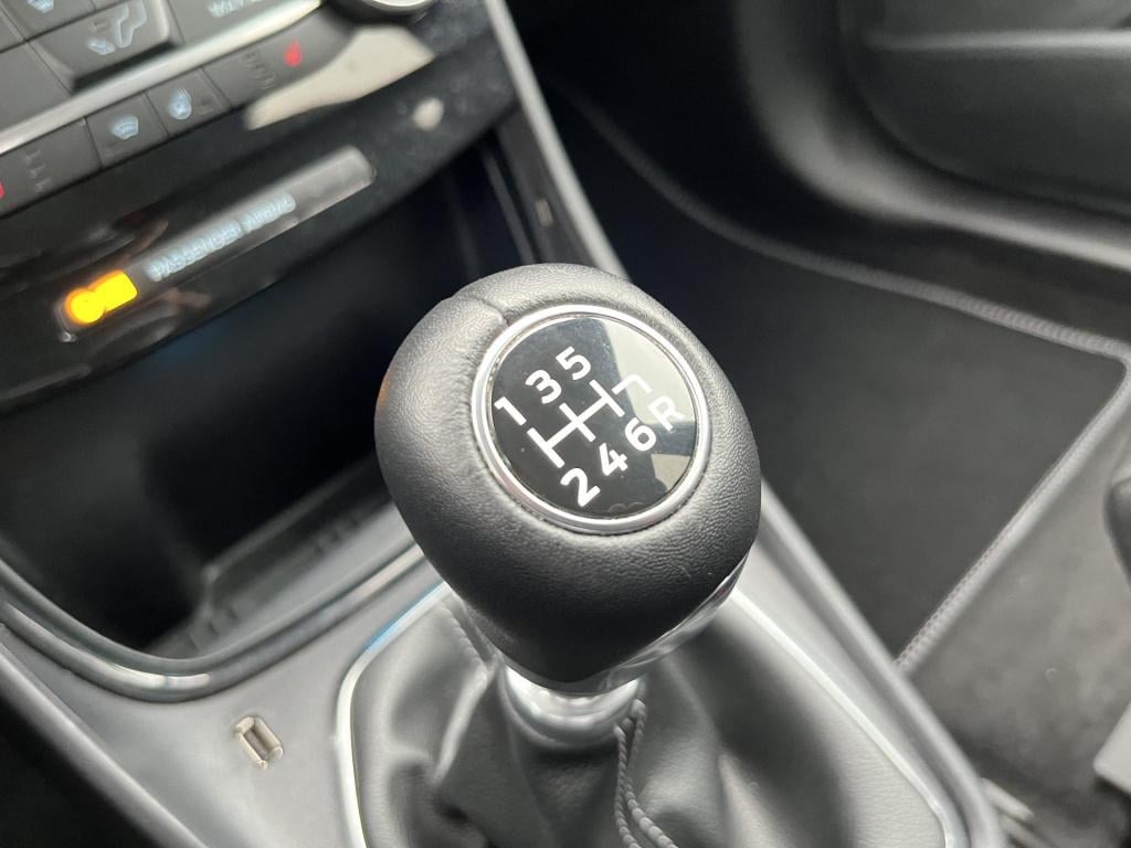 Ford Puma titanium 1.0 ecoboost hybrid | climate control | cruise control |