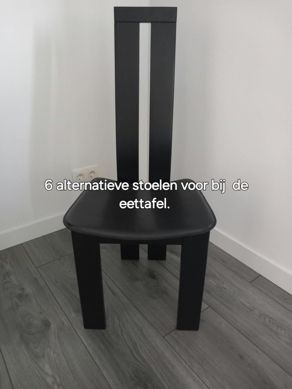 Inboedel ,tv kast,ethanol haard,eettafel,hangkast,poefjes.boekenkasten enz!