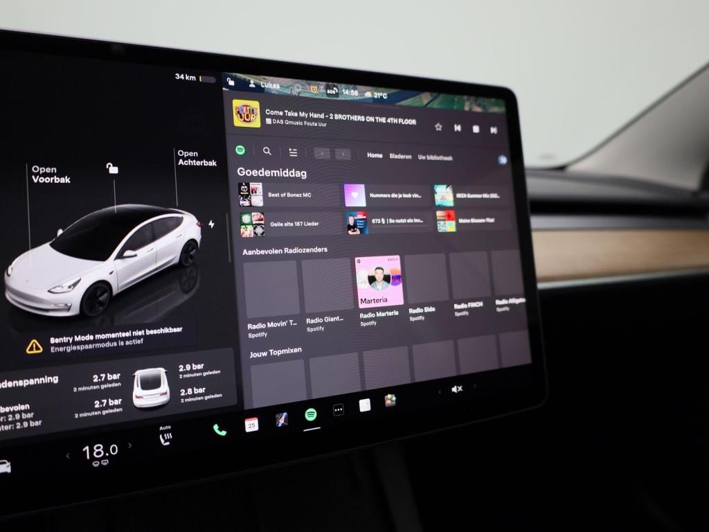 Tesla Model 3 standard rwd plus 60 kwh | automaat | panorama dak | stoel ve