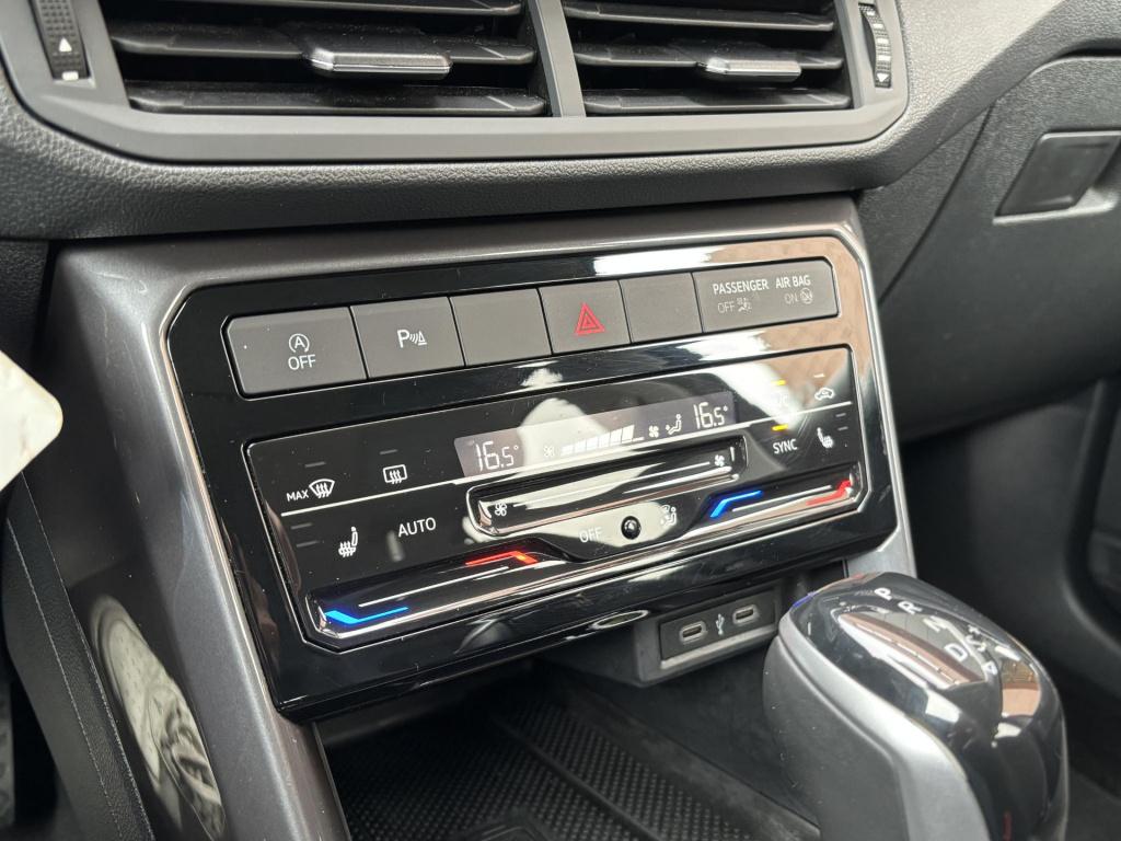 Volkswagen T-cross 1.5 tsi style