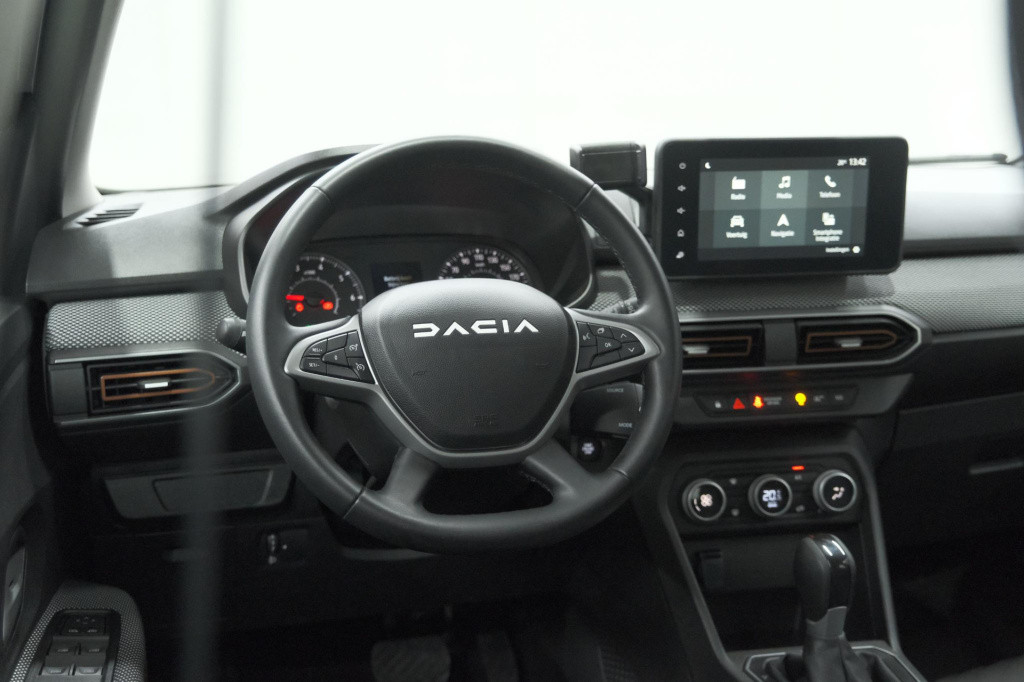 Dacia Sandero Stepway tce 90 expression | camera | dodehoekdetectie | navig