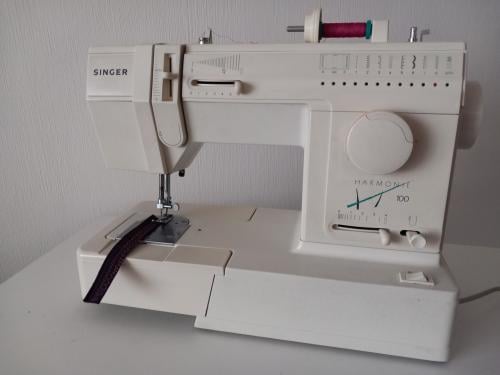 SINGER letterlijk ALS NIEUW!!!