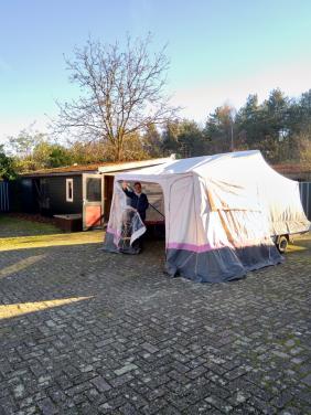Oude vouwwagen