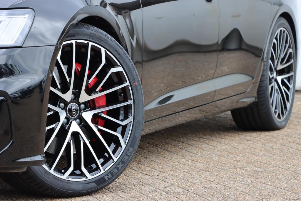 Audi A6 avant 55 tfsie quattro s-line edition s-tronic 367pk | soh 88,5% |