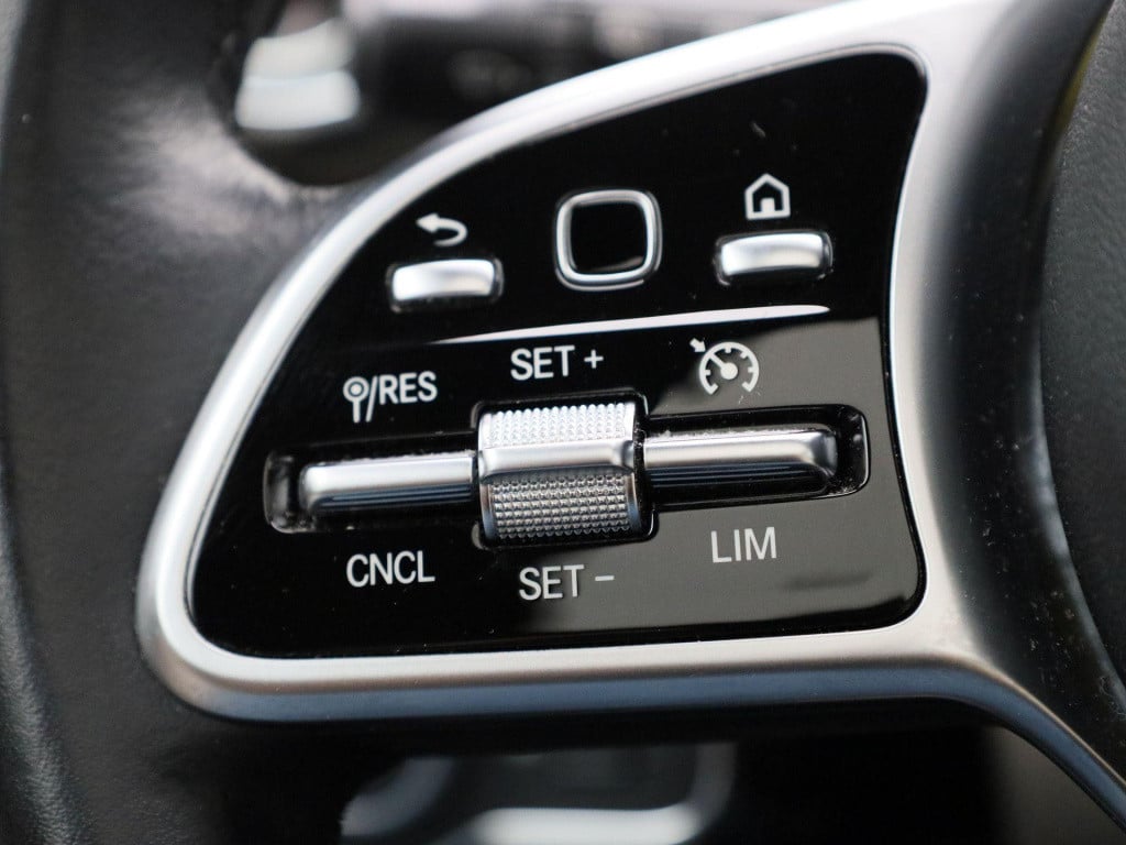 Mercedes-Benz Cla shooting brake 200 business solution luxury | automaat | 