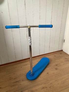 Trampoline step