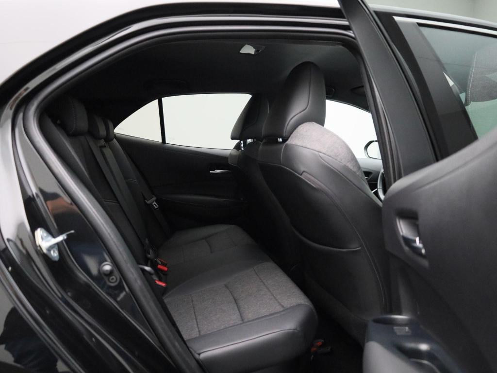 Toyota Corolla 1.8 hybrid business plus | automaat | stoel verwarming | par