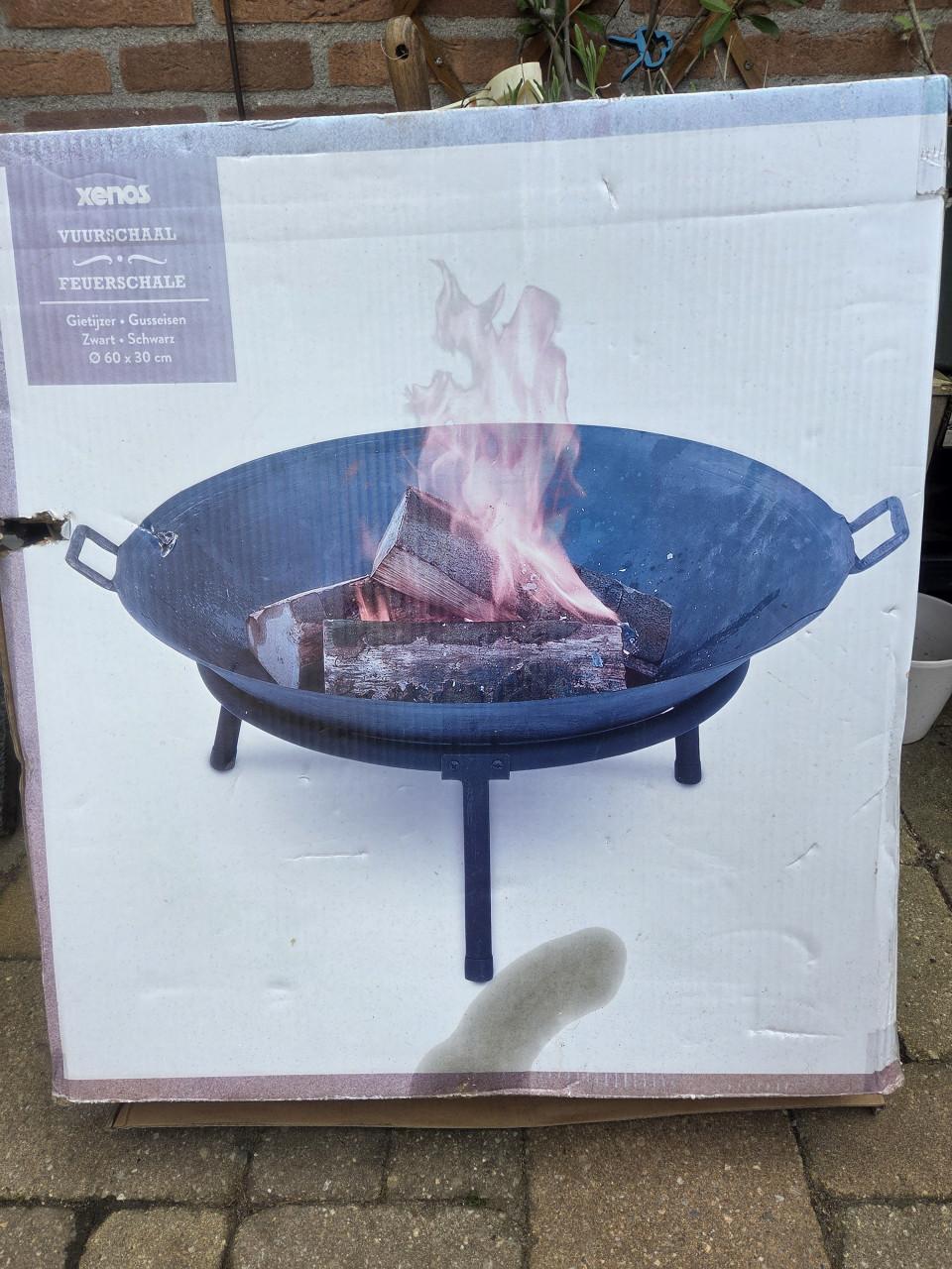 Nieuwe vuurkorf/vuurschaal gietijzer zwart 60x30 cm